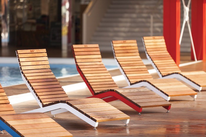 Transat de jardin, idéal pour bronzer chez à la maison